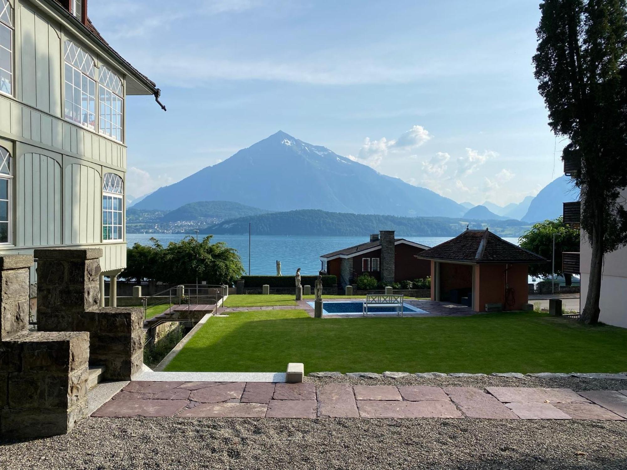 Villa Pochon Гунтен Экстерьер фото